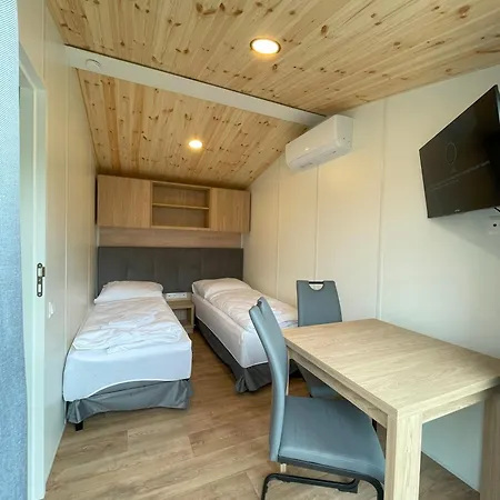 Tiny Haus 2 Szálloda Nabburg